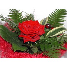 A simple and elegant way to say "Be my Valentine" in a Bouquet
