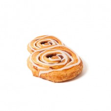 danish cinnamon roll by purple oven