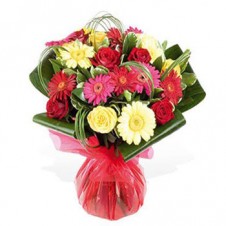 Selection of 3 Colored Flowers Bouquet