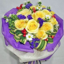 Delightful Mix of Yellow Roses & Greeneries