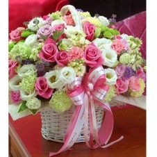Best mixture of Pink, White & Greens in a Basket