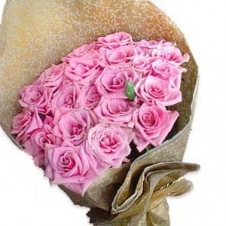 2 dozen Pink Holland Roses Bouquet