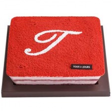 STRAWBERRY TIRAMISU by Tous les Jours