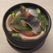 Sinigang Na Ulo At Tiyan Ng Salmon by Max's