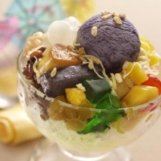 Halo-Halo Special by Max's